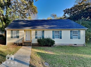 6 Walker St, Newnan, GA 30263