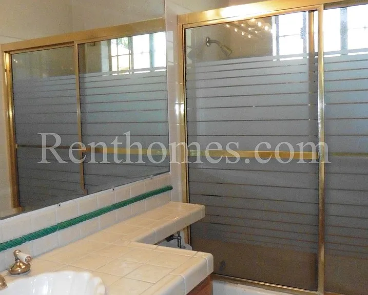 7576 Winterwood Ln — Photo 6
