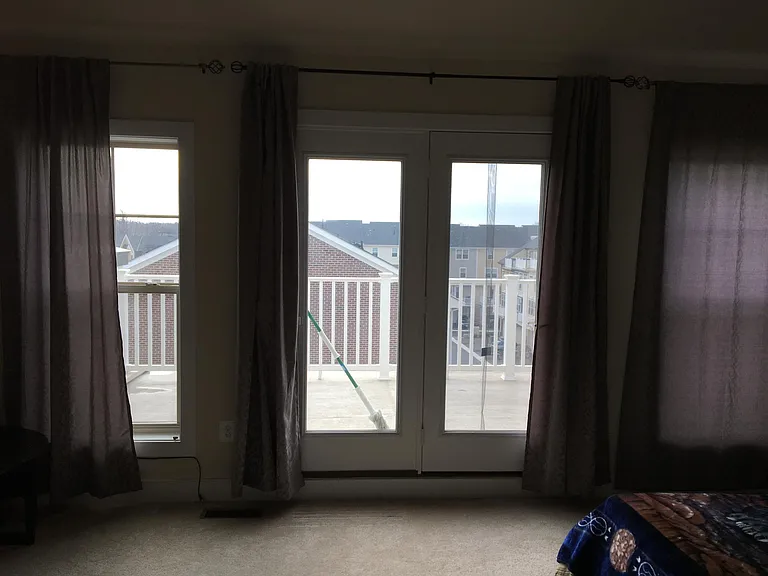 1 Hendrix Ave — Photo 6