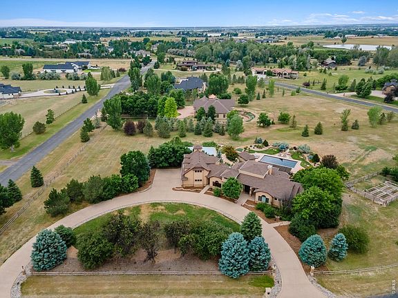 3rd image of 964 Riparian Way