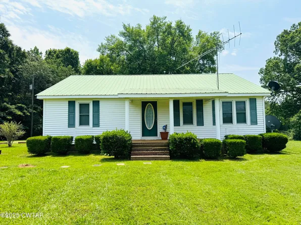 7553 Finger Leapwood Rd, Finger, TN 38334