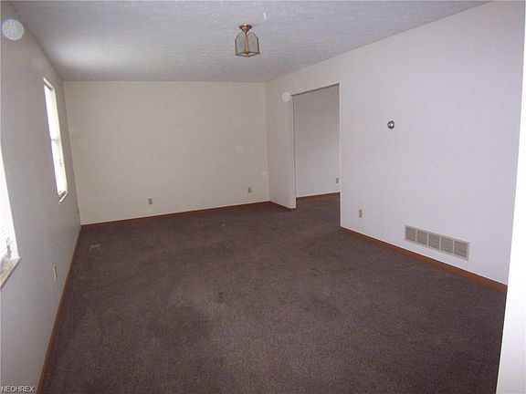 Livingroom is 19 x 12.