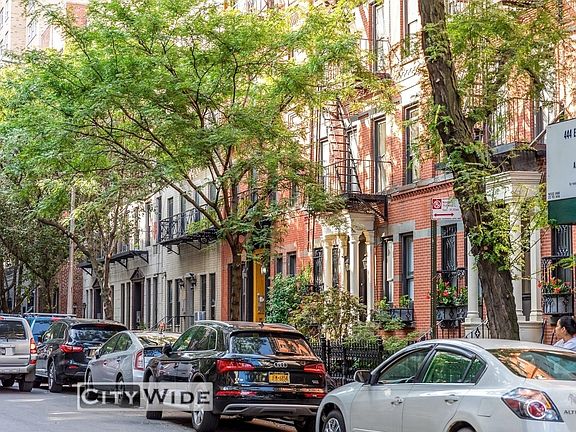 5th image of 171 E 88th St #3F