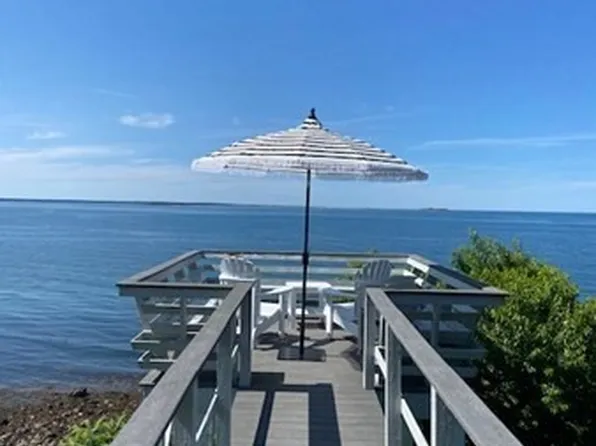 82 Bay Shore Dr, Plymouth, MA 02360
