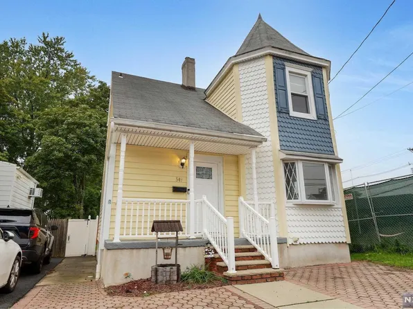 549 Freeman St, Lyndhurst, NJ 07071
