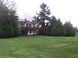 7444 Noon Rd, Lynden, WA 98264