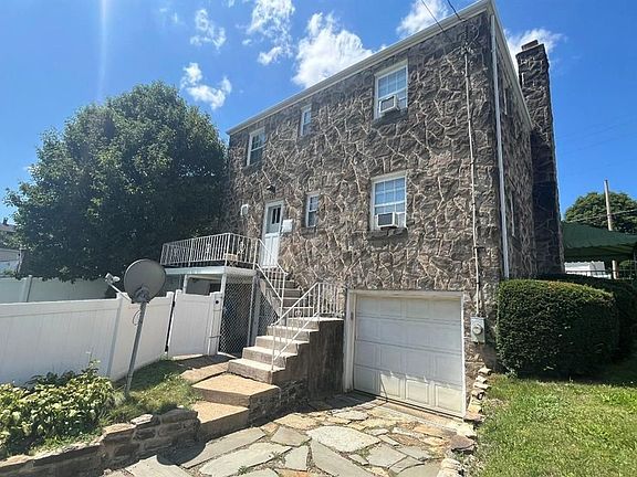 4th image of 608 E 10th Ave