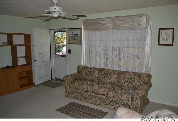 5th image of 21 Roosevelt Blvd