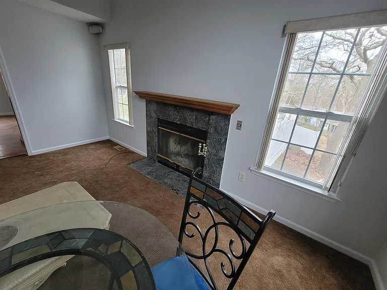 6 Merrick Rd — Photo 22