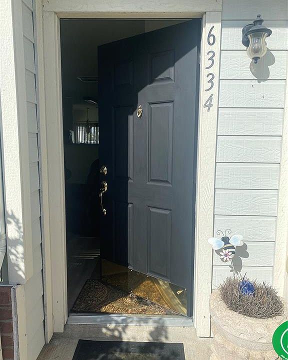 1st image of 6334 Provident Green Dr