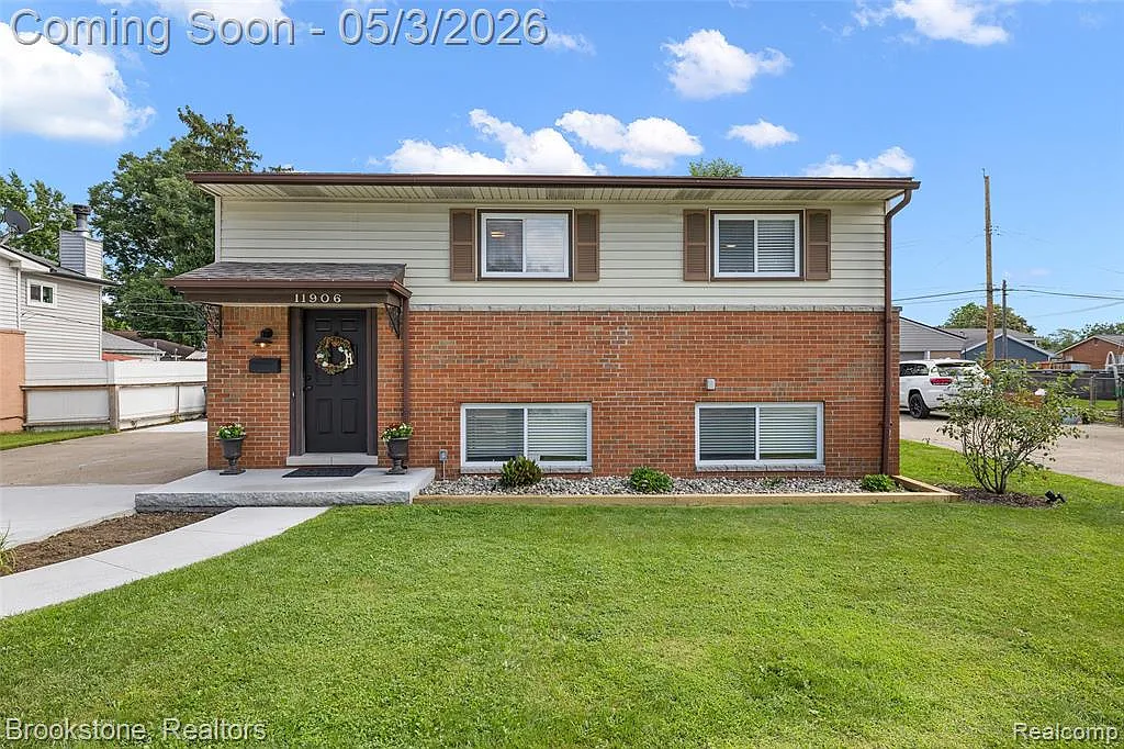 Building Photo - 11906 Chattman Dr