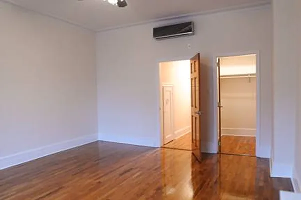 Rented by Perry Associates NYC Inc | media 42