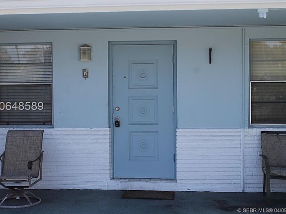 5th image of 50 SE 3rd Ave APT 2