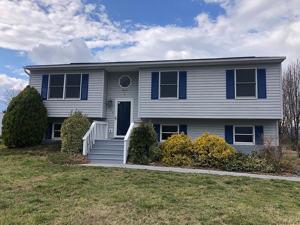 1st image of 234 Breckenridge Ct