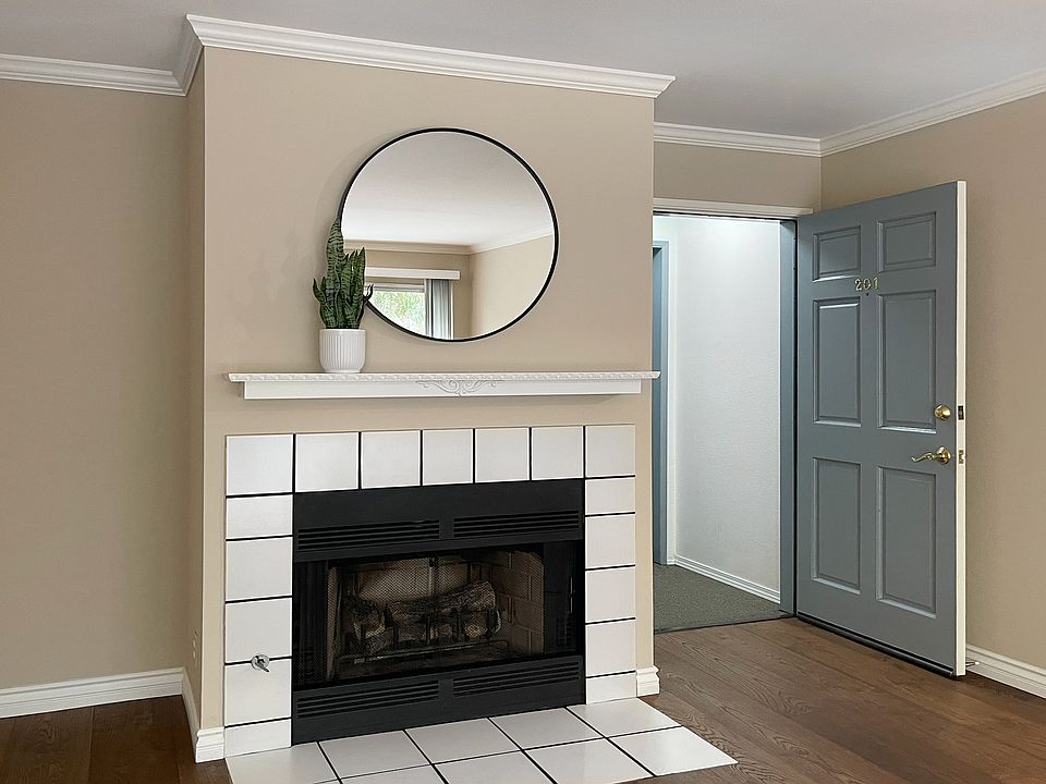 Cozy, gas fireplace with customized details