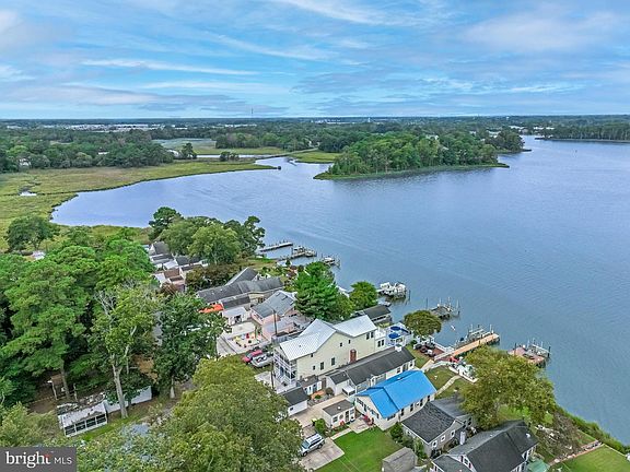 4th image of 28016 Possum Point Rd