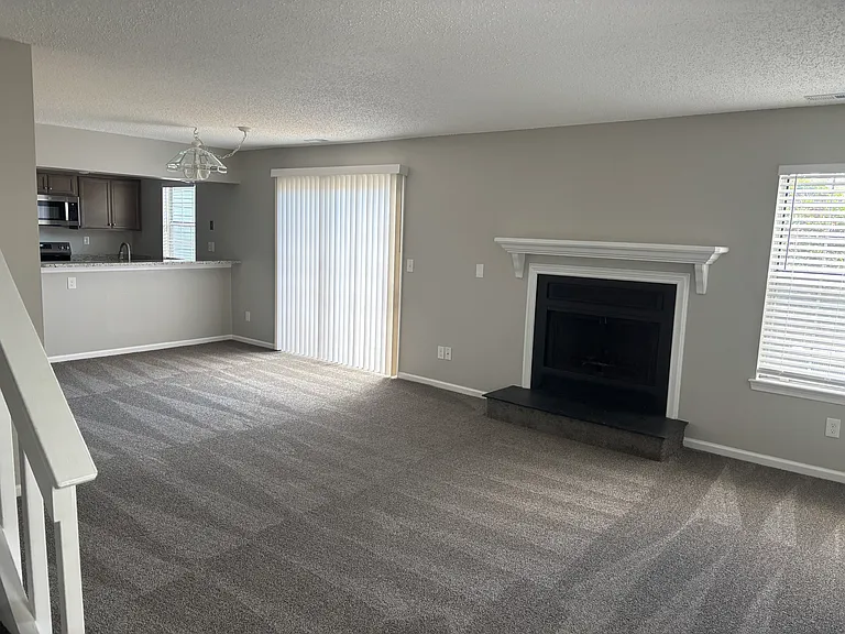 2308 Cornick Dr — Photo 2