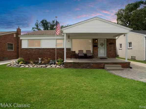 6939 Burnly St, Garden City, MI 48135