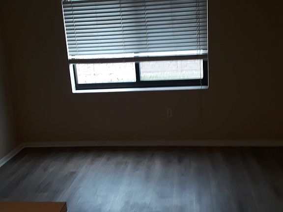 3rd image of 5310 26th St W Unit 2001