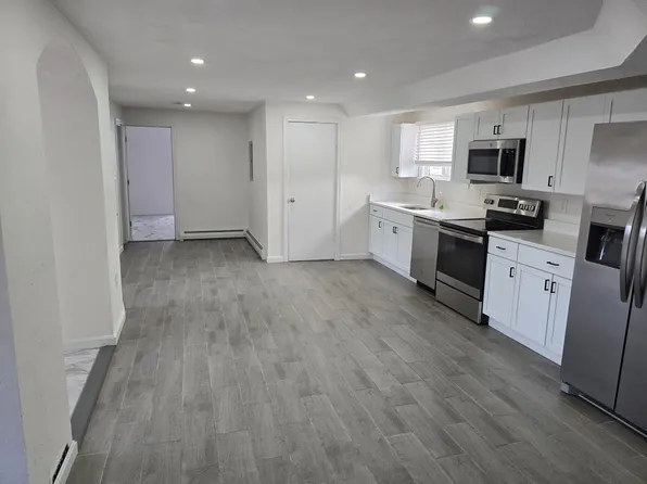 35 Hichborn St Unit 1, Revere, MA 02151