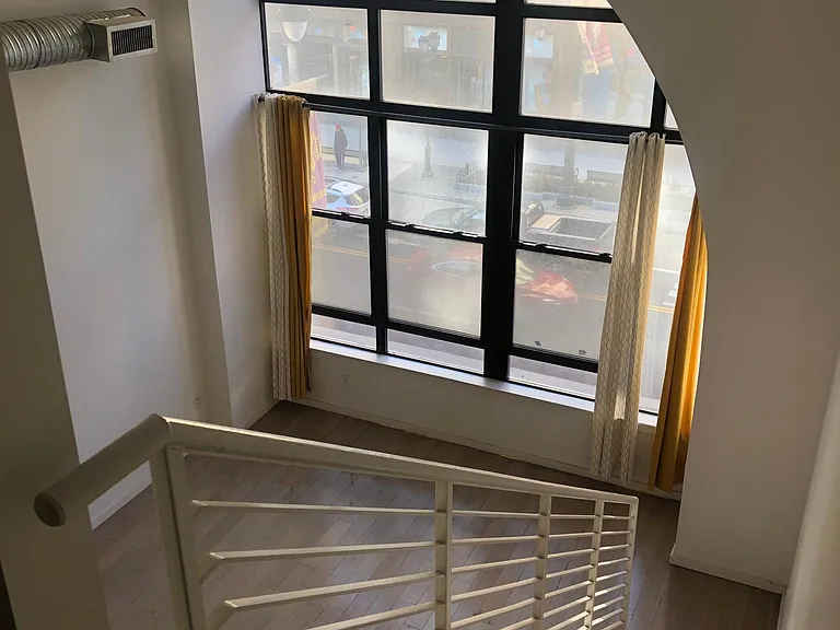 728 Market St #201 — Photo 8