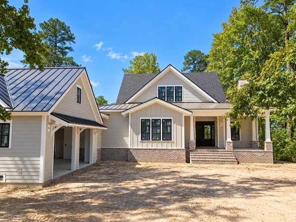 107 Peninsula Dr, Ravenel, SC 29470