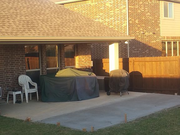 3rd image of 8508 Bonanza St