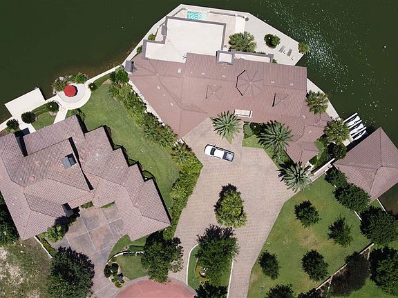5th image of 66 Applehead Island Dr