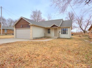 1802 W 4th St, Joplin, MO 64801