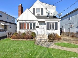239-57 148th Rd, Rosedale, NY 11422
