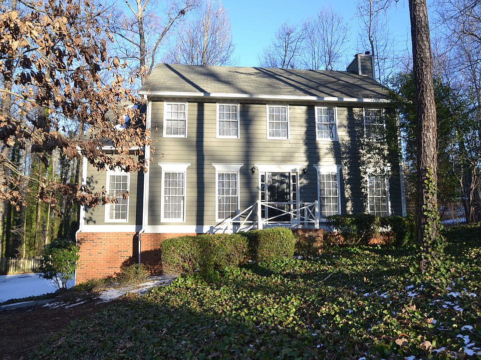 1st image of 2496 Zachary Woods Dr NW