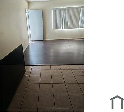 14148 Erwin St #7 — Photo 9