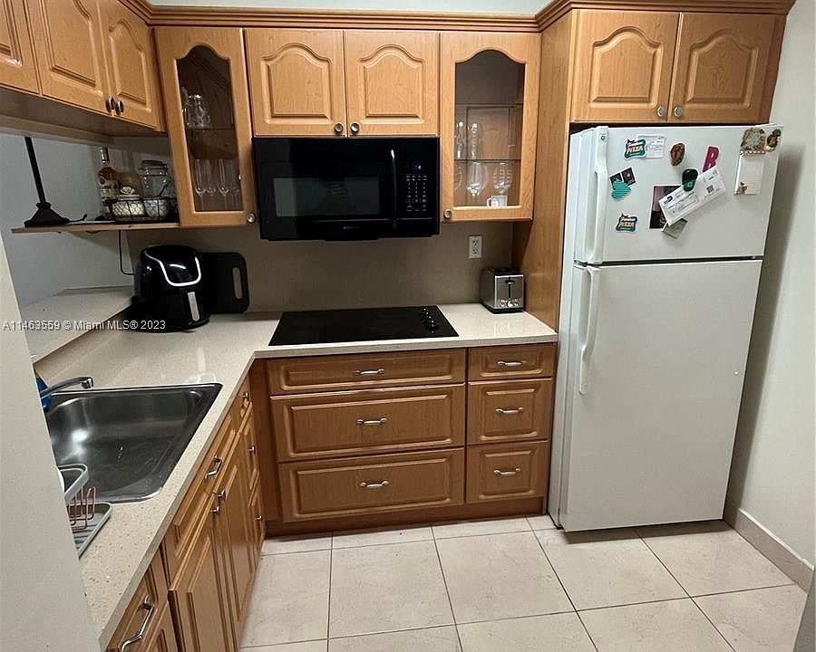 1st image of 14164 SW 93rd Ln #14164
