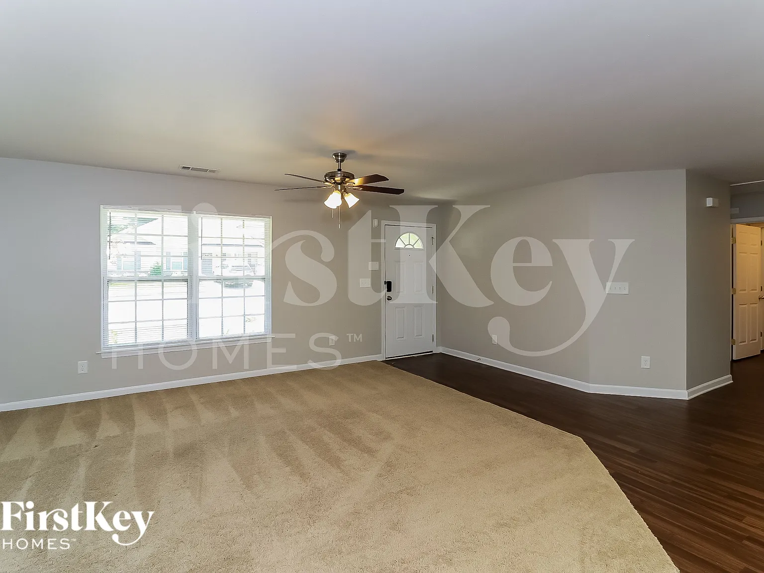3 bed, 2.0 bath, 1427 sqft, $1,895 — Photo 3