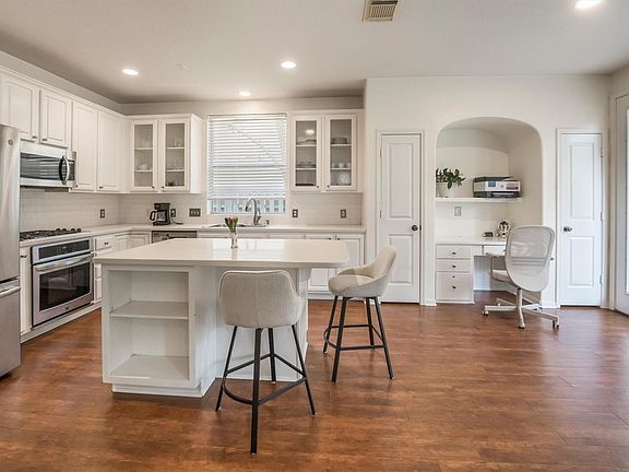 3rd image of 14 N Flickering Sun Cir