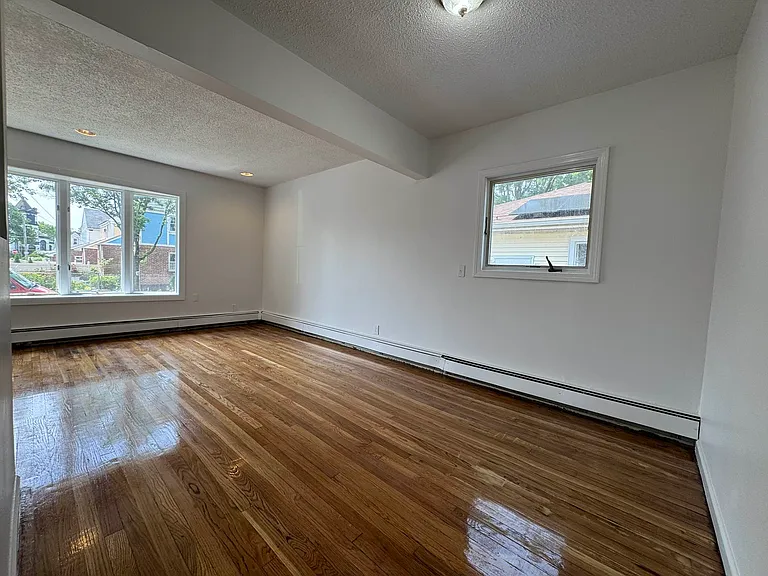 178-33 131st Ave #1 — Photo 3