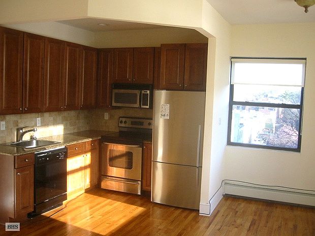 1st image of 69 S Oxford St APT 3B