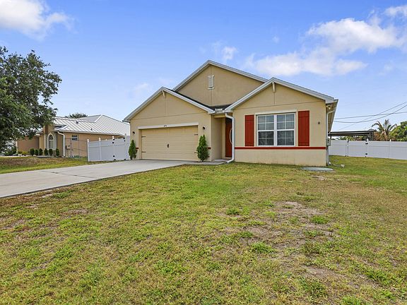 5th image of 275 SW Tulip Boulevard