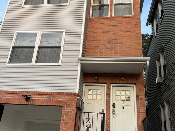 95 Highland Ave #2