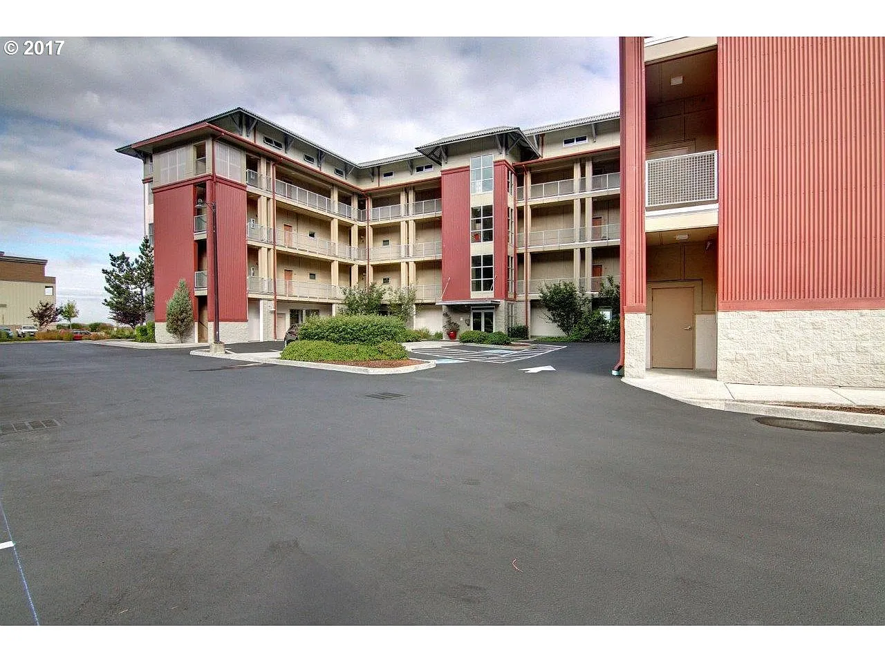 3930 Abbey Ln Unit 307 photo 1
