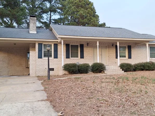 103 Murchison Dr, Dunn, NC 28334