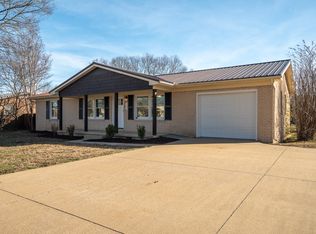 703 9th St, Lawrenceburg, TN 38464