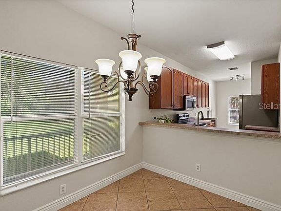 2nd image of 20221 VINTAGE OAKS PLACE