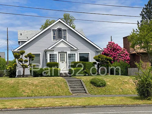 3409 N 21st St Photo 1