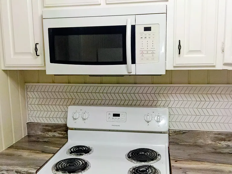 408 E Lafayette St — Photo 19