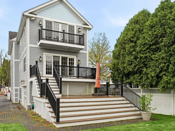 228 Central Ave, Rye, NY 10580