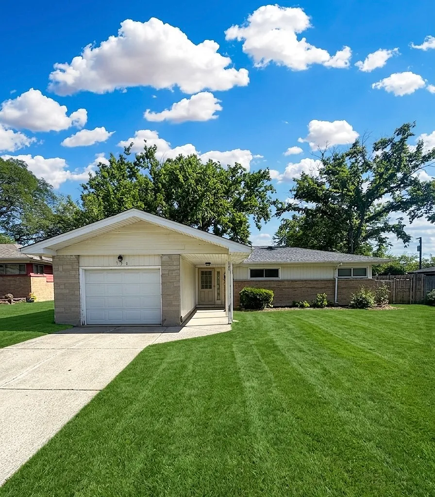 3 bed, 1788 sqft, $2,500 — Photo 1