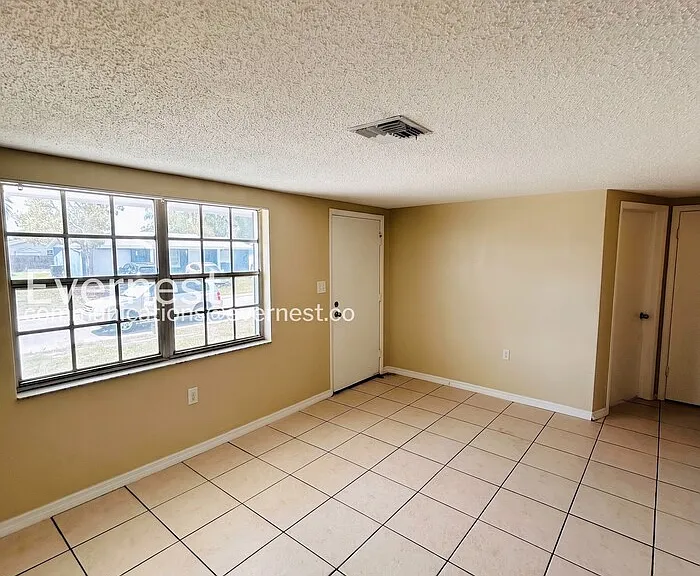9130 Chatam Ln — Photo 29