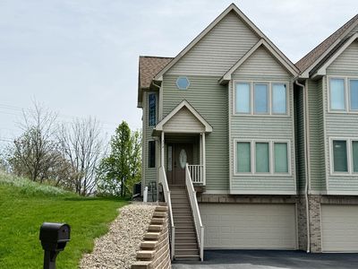 372 Cherokee Dr, Beaver Falls, PA, 15010