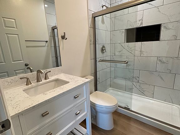 5th image of 5124 E Falls View Dr